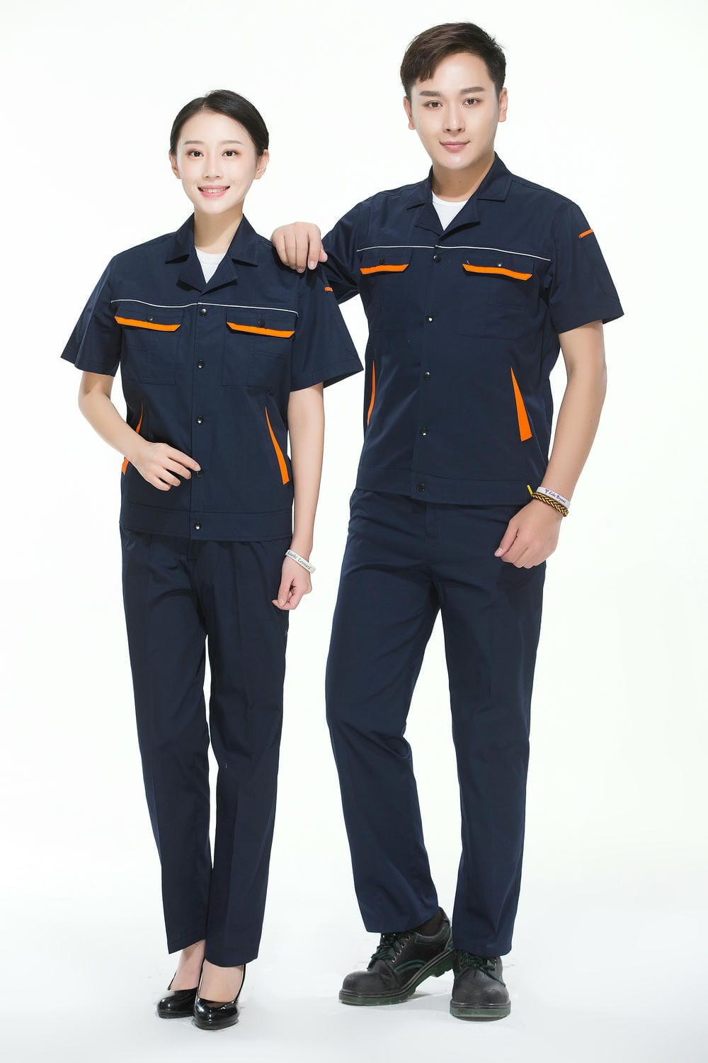 定制工作服什么面料比較吸汗？